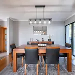 Yuri Big House Vila *