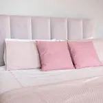 Yuri Big House Vila