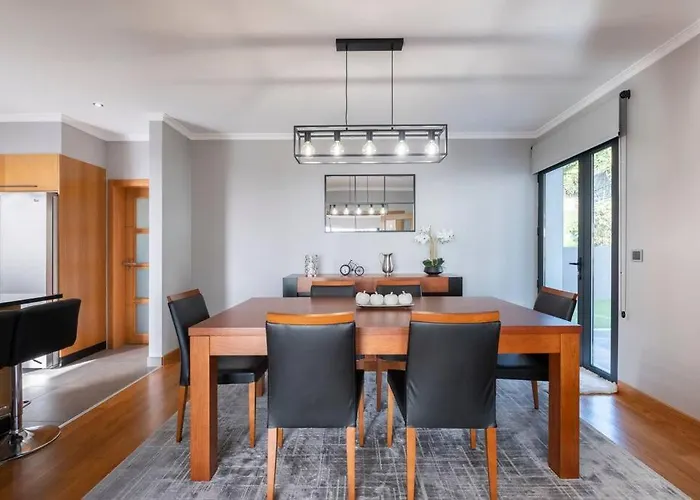 Yuri Big House Вилла *